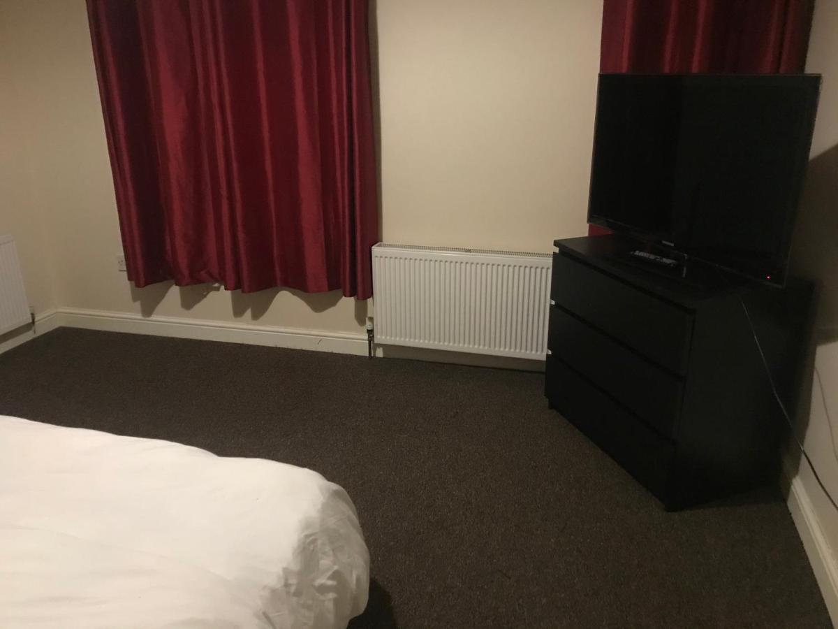 ウォルヴァーハンプトンNew Cross Houseアパートメント エクステリア 写真