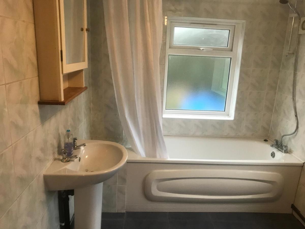 ウォルヴァーハンプトンNew Cross Houseアパートメント エクステリア 写真